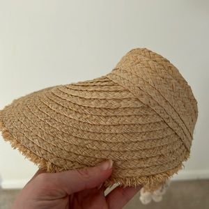 Adjustable straw sun visor